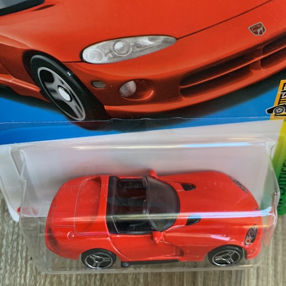 Hot Wheels Car 92 Dodge Viper RT/10 HotWheels HW New Mainline First Casting 2023 - Picture 2 of 4